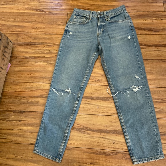 Zara distressed jeans - Picture 1 of 2